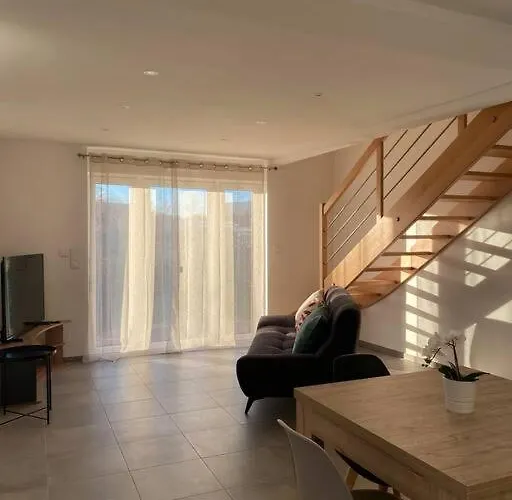 Appartement Dans Une Grange Renovee
